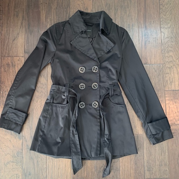 EXPRESS Tie Waist Black Trench Coat 🖤 - Picture 4 of 8